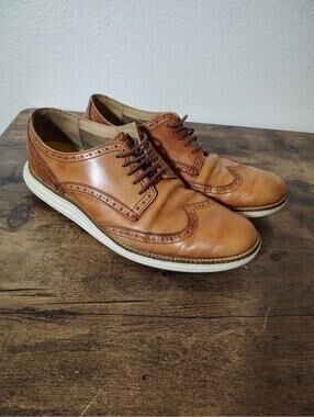 Cole Haan Men’s 10 Original Grand Wingtip Oxford Camel Brown